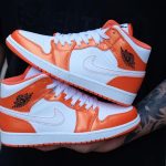 Air Jordan 1 Mid SE Metallic Orange