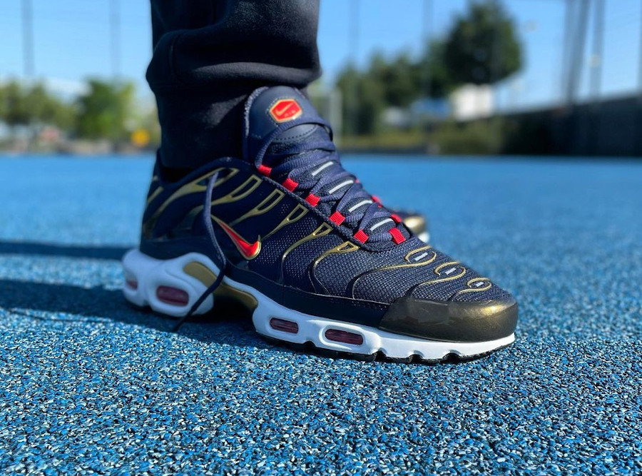 Nike Air Max Plus TN1 OG Olympic 2021 Obsidian Comet Red DH4682-400