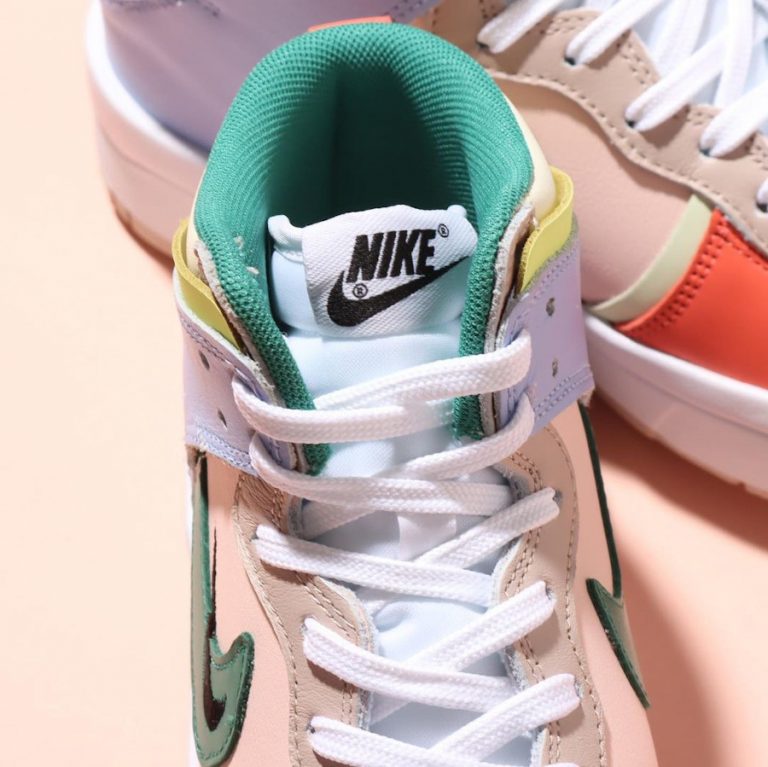 pastel color dunks