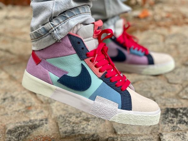 Nike SB Zoom Blazer Mid PRM Mosaic Pack Multicolor Lilac Copa Dutch Blue 600x449