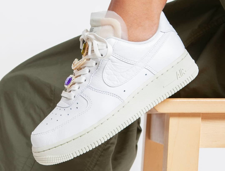 Nike Wmns AF1 Low Premium 'Jewels Bling' White Sea Glass 2021