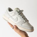 Nike Wmns Dunk Low Light Bone Sail Pale Ivory (grise)