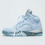 Air-Jordan-5-Retro-en-nubuck-bleu-ciel-5