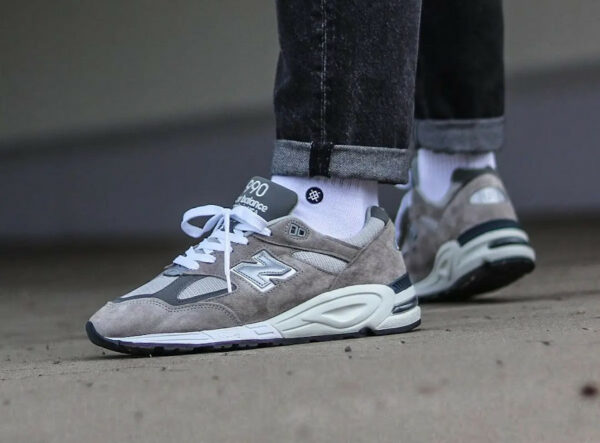 New balance sales 990v2 gray