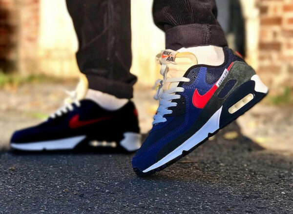 Que vaut la Nike Air Max 90 AM90⁣ SE AMRC Running Club Deep Royal DC9336 ?