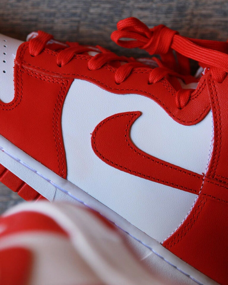 Que vaut la Nike Dunk High Retro University Red St. John's DD1399-106
