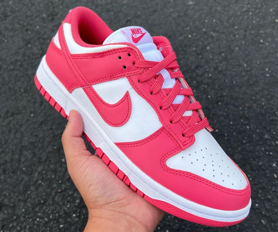 Nike Dunk Low 2021 blanche et rose bonbon (1)