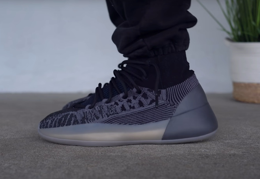 Adidas Yeezy Basketball Knit 3D grise et noire (3)