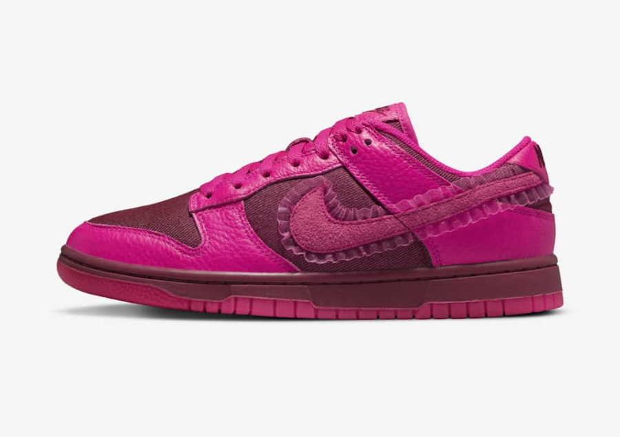 Nike Wmns Dunk Low valentines day 2022