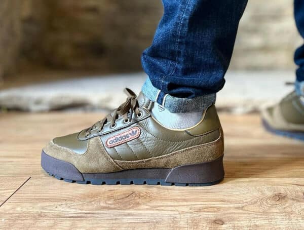 adidas carnforth spzl trainers