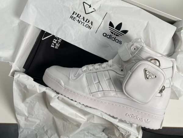 Adidas Forum Prada ReNylon Triple White Black (couv)