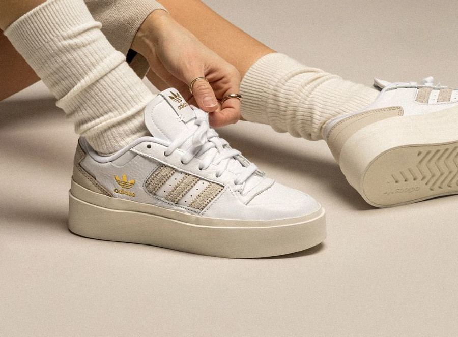 Que vaut la Adidas Forum Bonega Low compensee Cloud White GZ4294