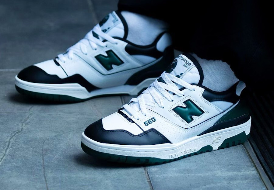 NB 550 BB550LE1 Team Green Shifted Sport Pack
