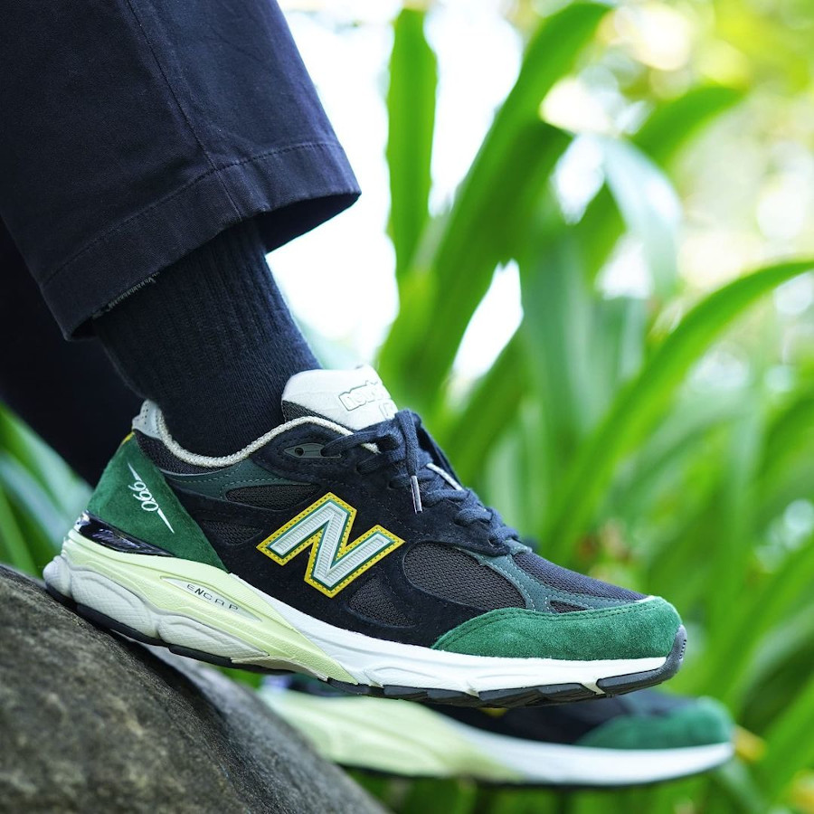 new balance 990v3 green