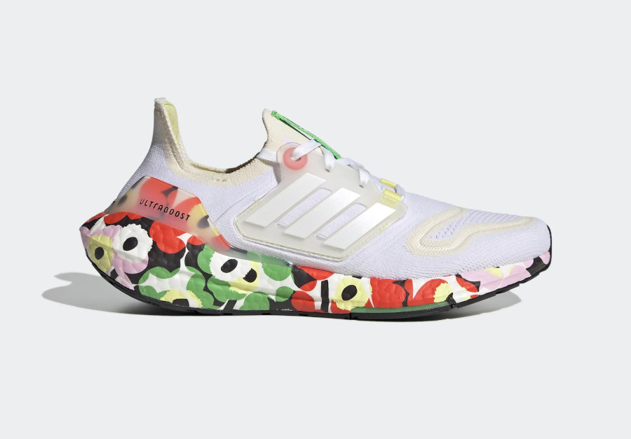 Adidas UltraBoost 22 x Marimekko