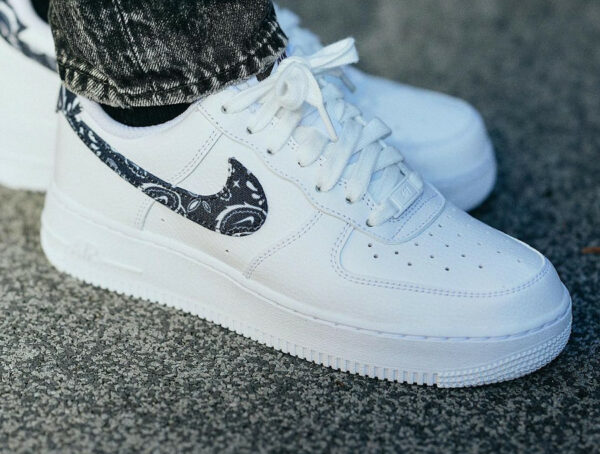 Nike AF1 '07 Essential Paisley Bandana White Black DH4406-101