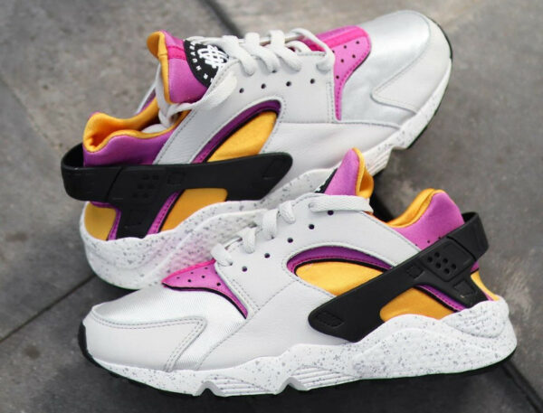 Nike Air Huarache Lethal Pink Gold 2022 DD1068 003 600x457