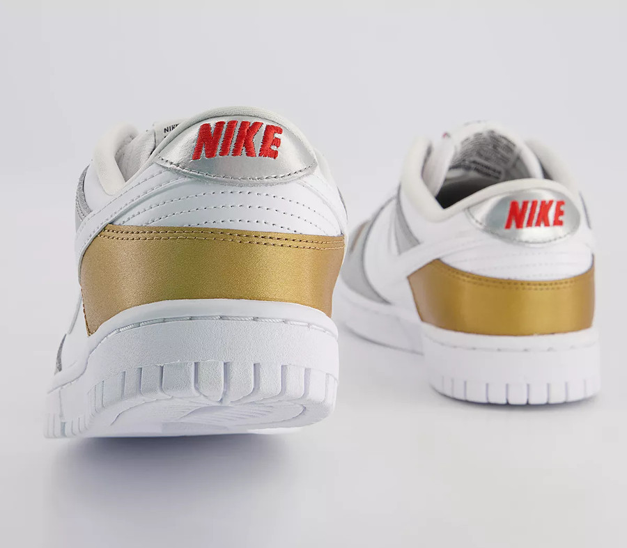 Nike Dunk Low SE dorée et gris argent métallique 2022 (4)