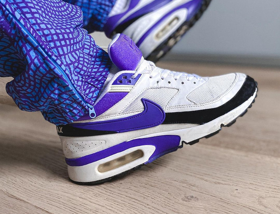 Nike Wmns Air Max BW Reverse Persian Violet de 2008 on feet (couv)