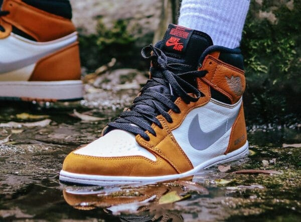 Nike Air Jordan1 Element GTX Light Curry