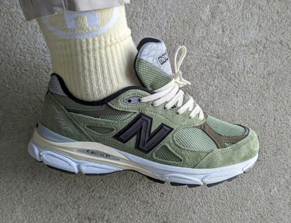 New Balance 990V3 vert militaire 2022 (5)