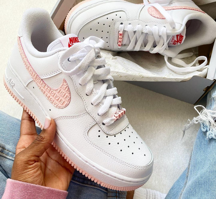 Nike Air Force 1 Low '07 VD amour blanche et rose DQ9320-100 (1)