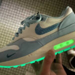 Nike Air Max 1 PRM Blueprint Glow in the dark (couv)