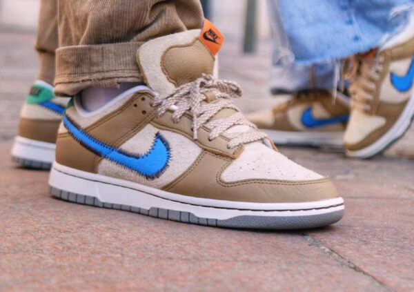 Nike Dunk Low  size? sand brown 25cm