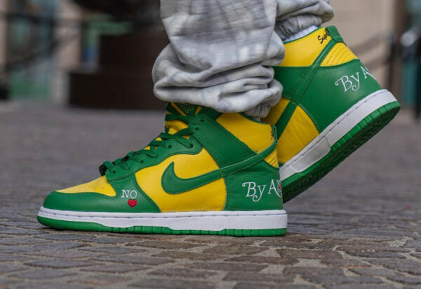 Nike SB Dunk High Pro x Supreme Brazil verte et jaune DN3741-700