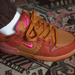 Nike Wmns Dunk Low Disrupt 2 Desert Bronze Pink DH4402-200 (couv)