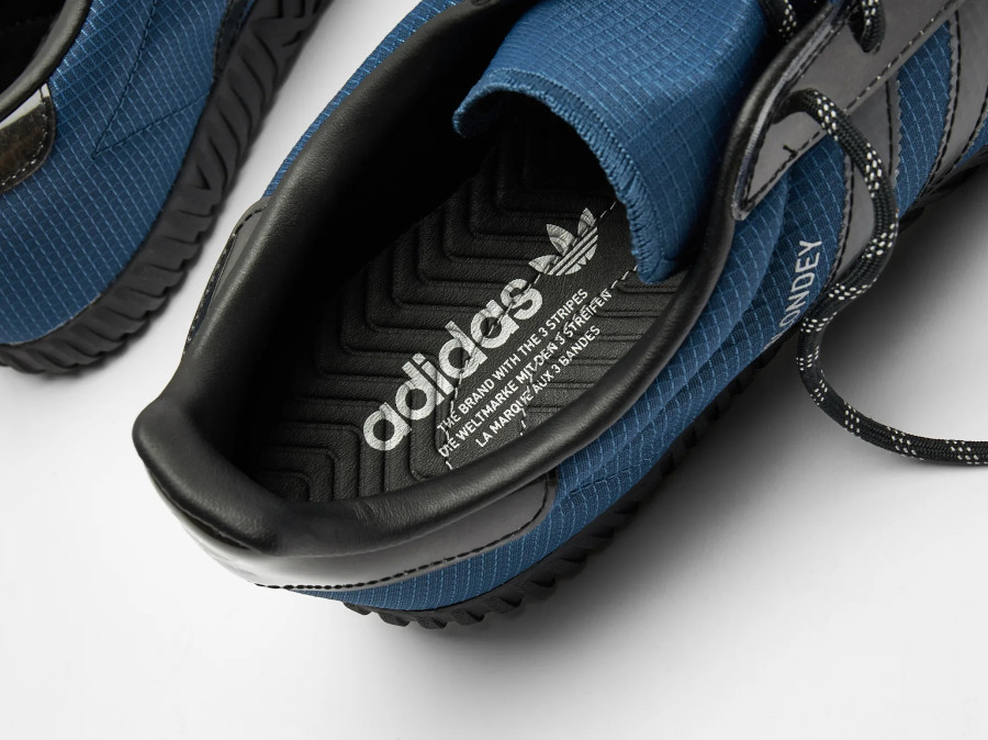 Adidas A.B Gazelle Indoor bleu marine et noire (5)