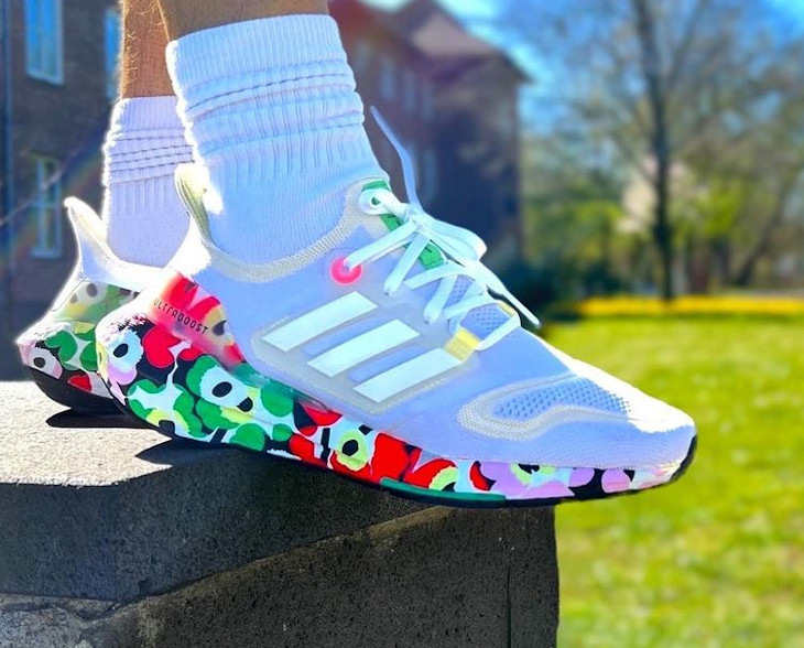 Adidas ultra boost con i best sale fiori