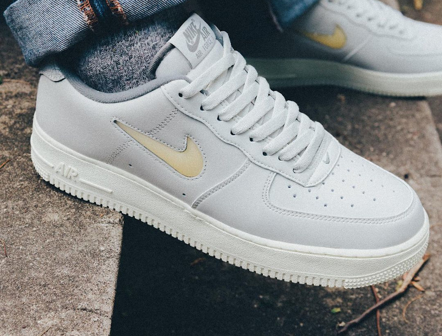 Nike AF1 Low Jewel Light Bone and Coconut Milk (DC8894-001)