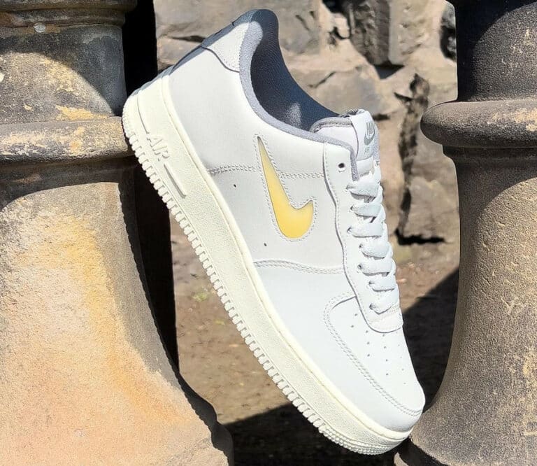 Nike AF1 Low Jewel Light Bone and Coconut Milk (DC8894001)