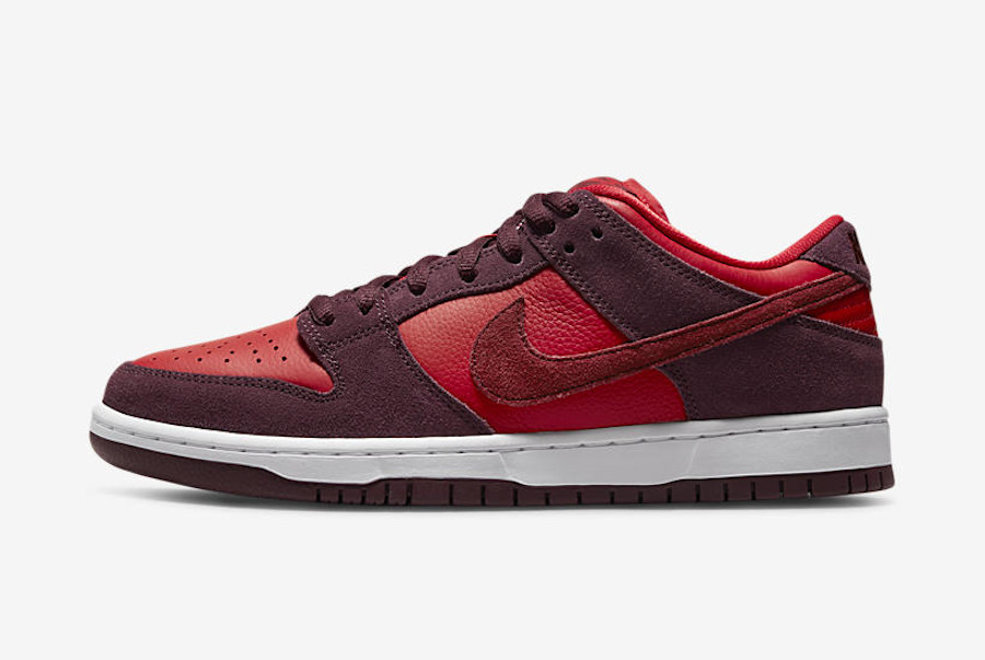 Nike SB Dunk Low Cherry