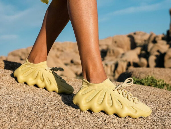 Adidas Yeezy 450 Sulfur HP5426 (jaune pastel)