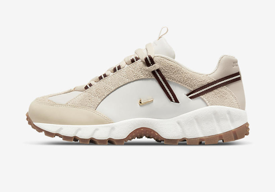 Nike Air Humara x Jacquemus Light Bone and Gold