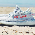 Adidas Yeezy Boost 350 V2 bleu clair (1)