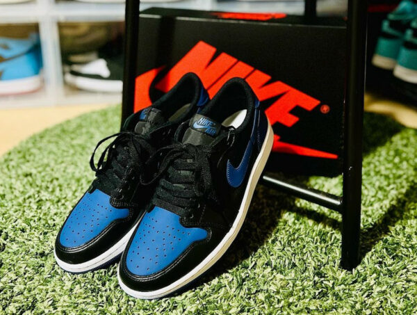 Air Jordan 1 Low noire et bleu marine mystique (1)