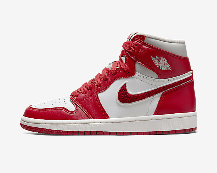 Air Jordan 1 Varsity Red