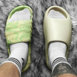 Adidas Adilette 22 vs Adidas Yeezy Slide (2)