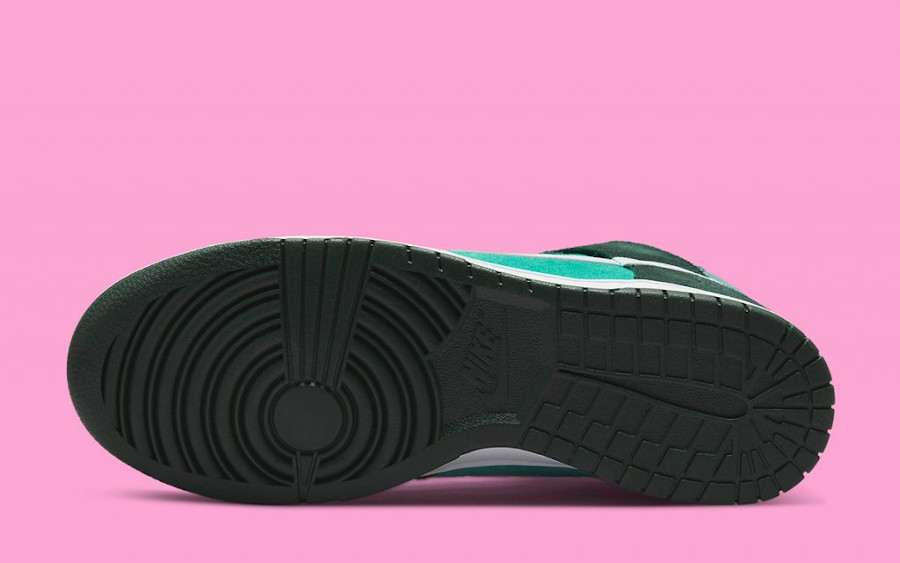 Nike-Dunk-High-Retro-SE-vert-fonce-et-bleu-sarcelle-6