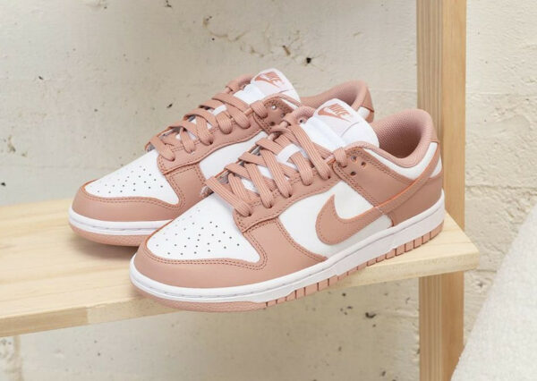 Nike Dunk Low Wmns rose pêche (2)