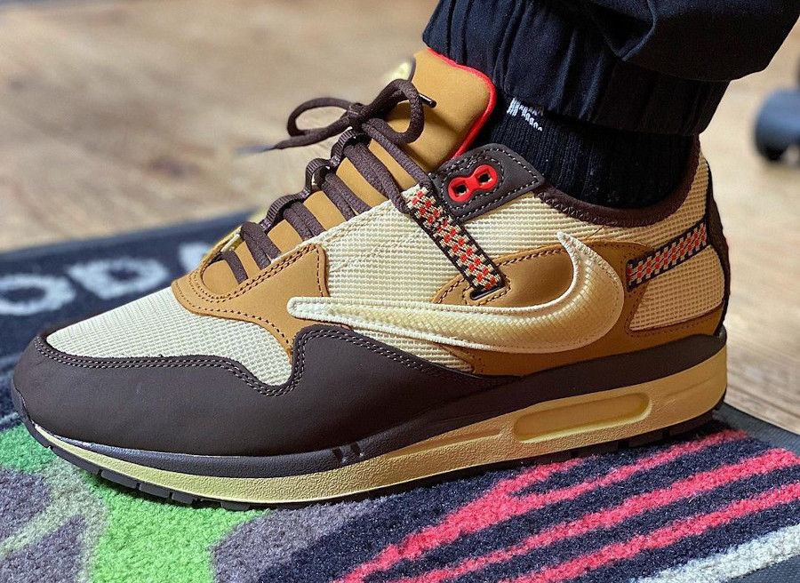 Travis Scott x Nike Air Max 1 Cactus Jack