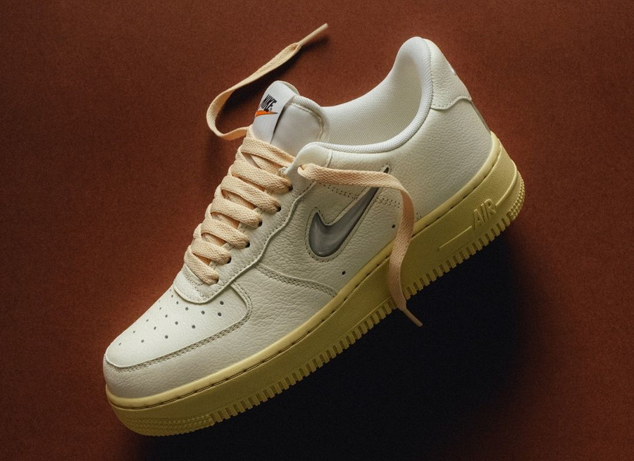 Nike Air Force 1 certifiée fraîche beige crème (1)