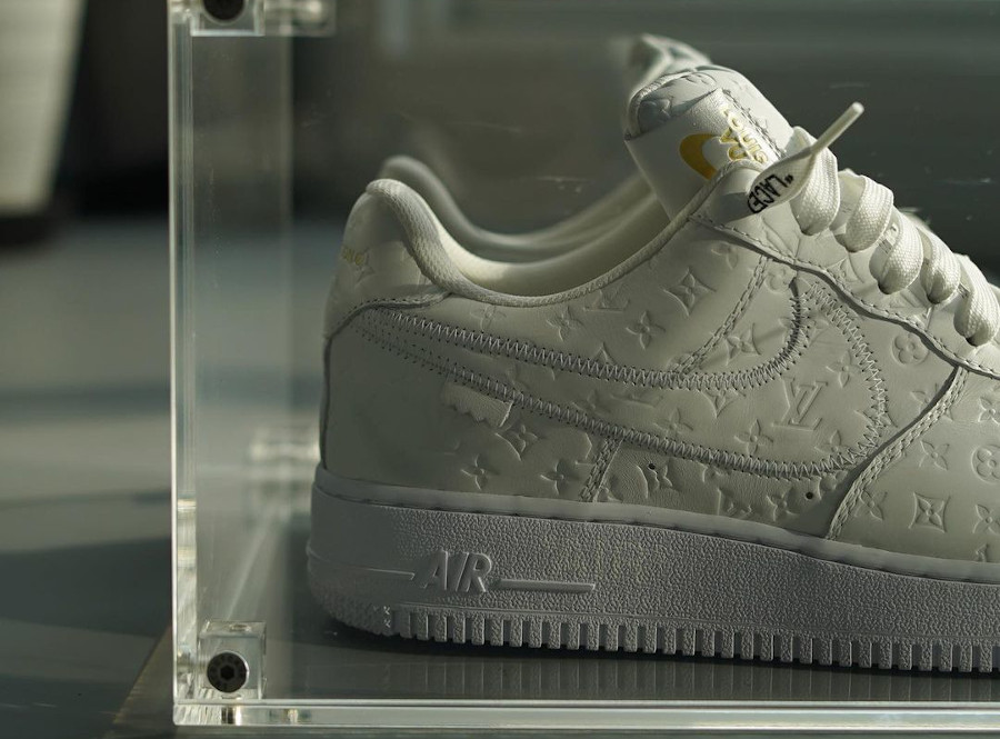 Louis Vuitton x Nike Air Force 1 Black - Le Site de la Sneaker