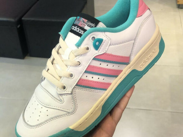 Adidas Rivalry Low Watermelon (couv)