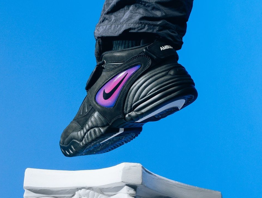 Nike Air Adjust Force noire et violette DM8465-001 (2)