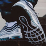 Nike Air Max 97 gris argent bleu turquoise on feet (couv)