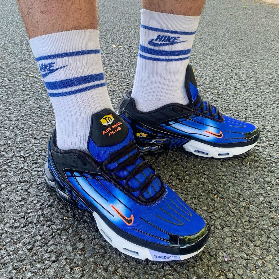 Tn bleu electrique hotsell